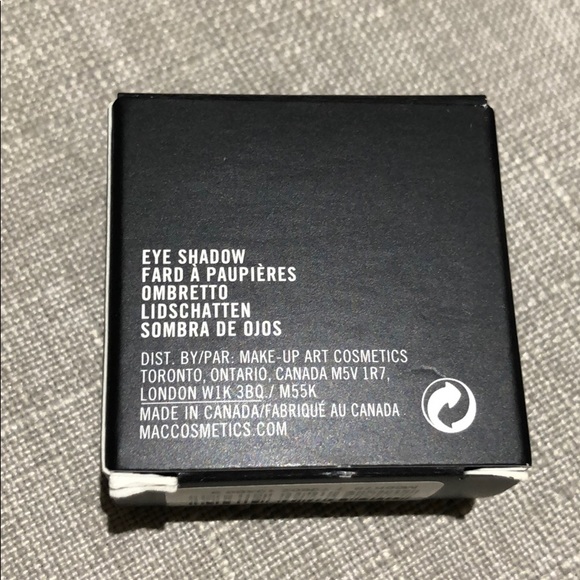 MAC Eye Shadow. Colour - Knight - Picture 2 of 4